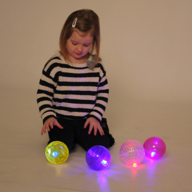 Sensory flashing ball set
