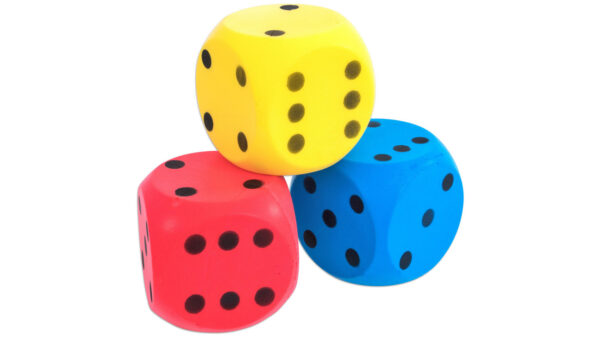 Set of 3 giant foam dice, 16cm