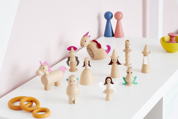 Wooden Enchanted Figures - Pk10 - Image 11