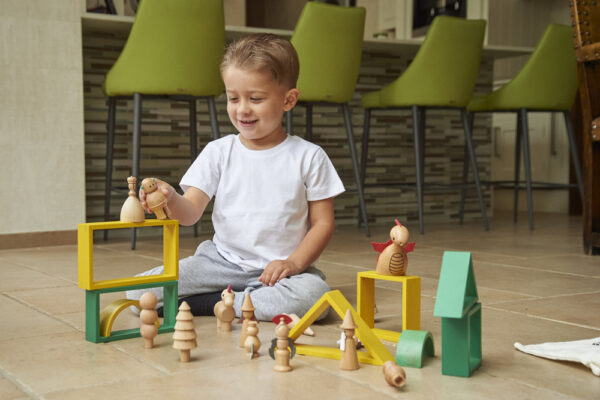 Wooden Enchanted Figures - Pk10 - Image 13
