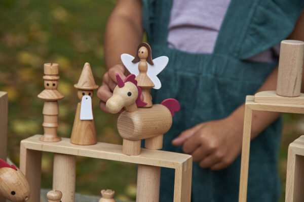 Wooden Enchanted Figures - Pk10 - Image 14
