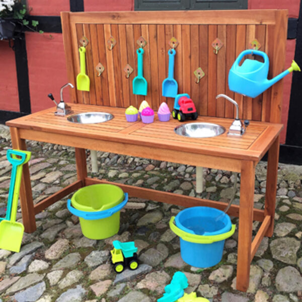 Outdoor kitchen, 2 sinks & 2 pumps - Image 2