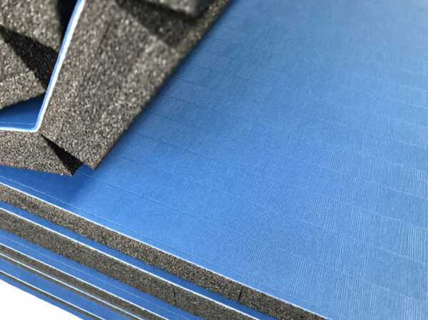 6 Metre Folding Foam Roll - Image 2